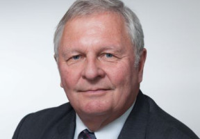 Portrait photo of Judge L J Newhook.